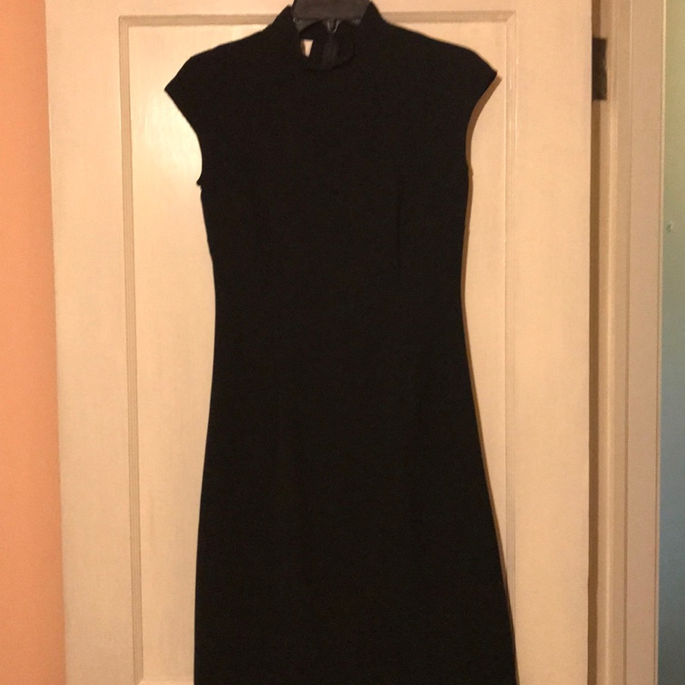 Excellent condition little black dress Jones NY!